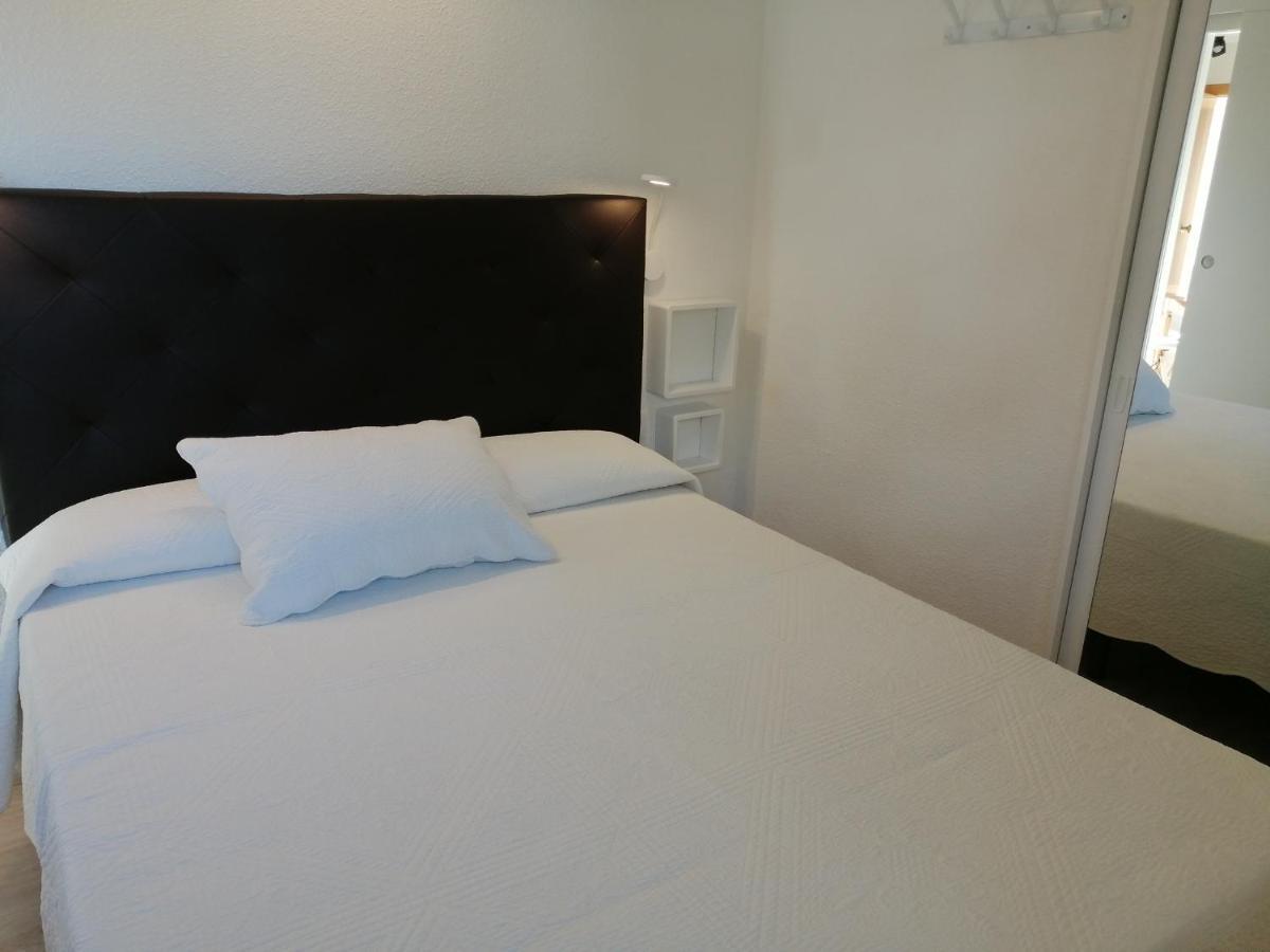 Pueblo De Apartment *